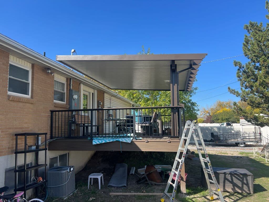 Gallery photos for Modern Deck and Awning in Taylorsville: Image #1