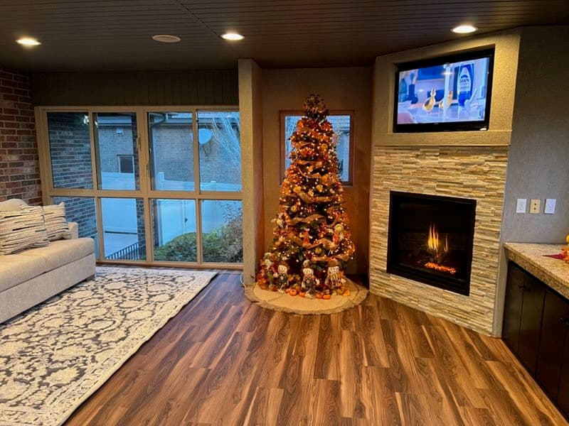 Gallery photos for Warm and Inviting Sunroom in South Jordan: Image #2