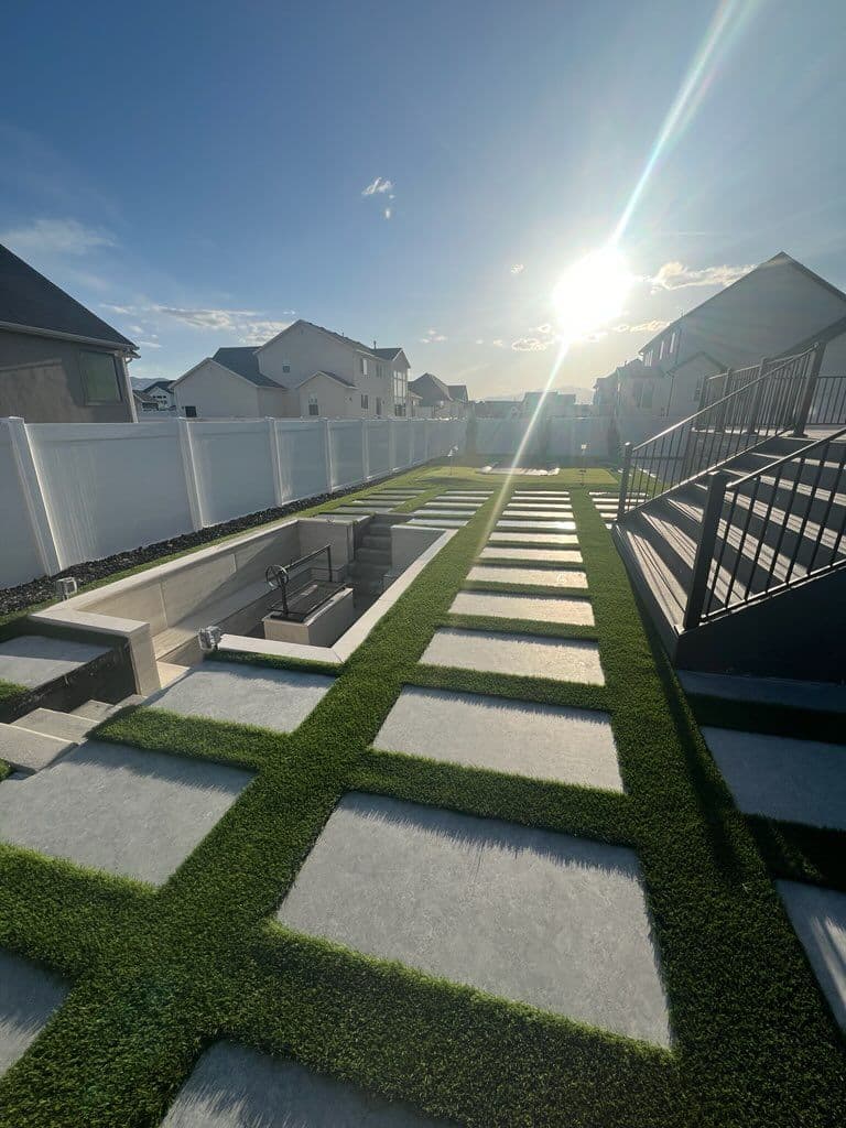 Gallery photos for Backyard Retreat with Sunken Lounge and Putting Green: Image #3